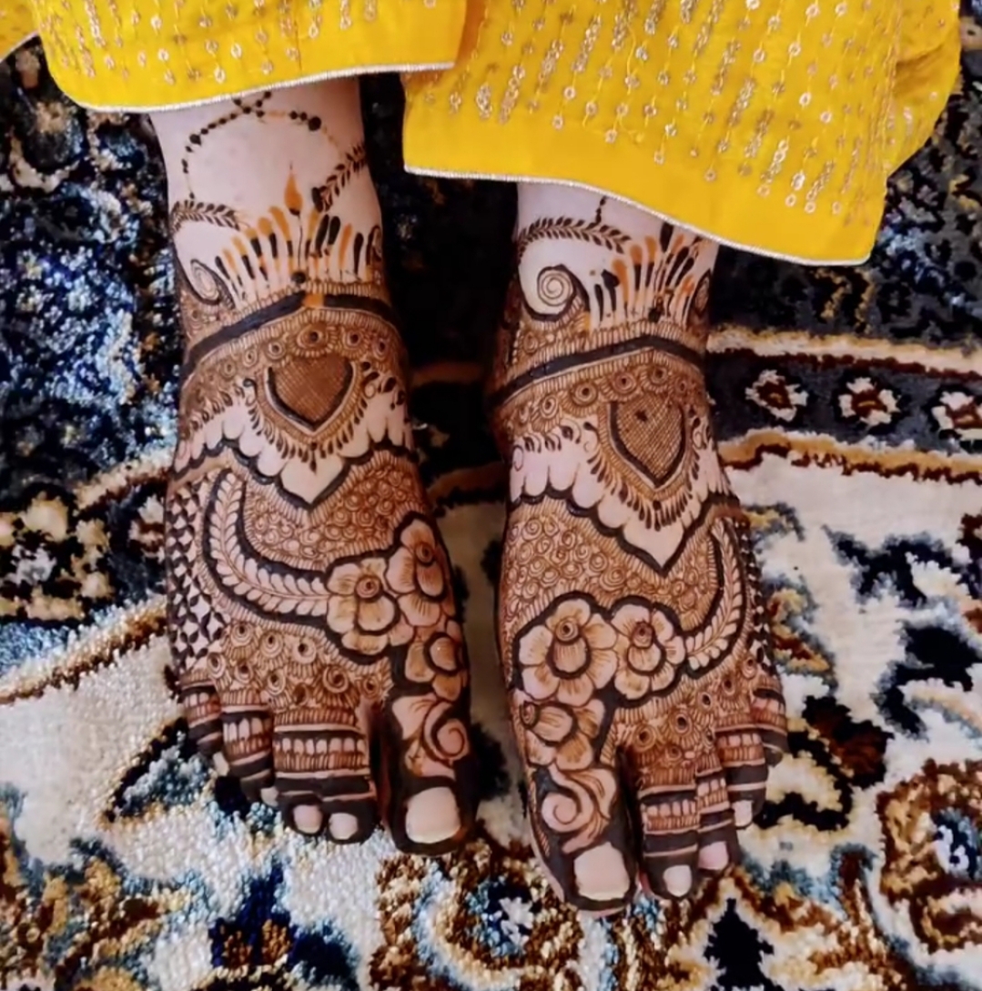 Full Foot Mehandi 